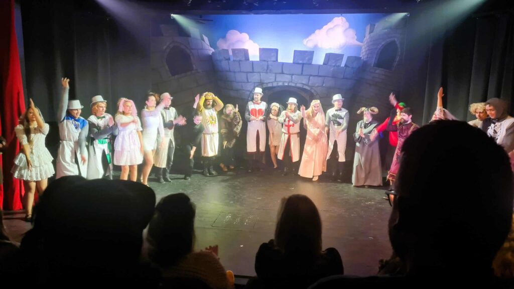 Leikfelag_spamalot_20240328_223036