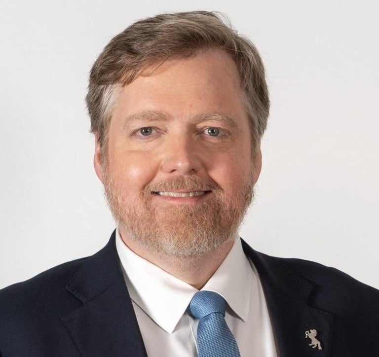 sigmundur_david_midfl_cr_2