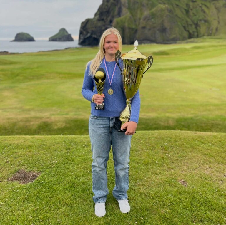 Sóley Óskarsdóttir: Stefnir á að komast í háskólagolf - Eyjafréttir