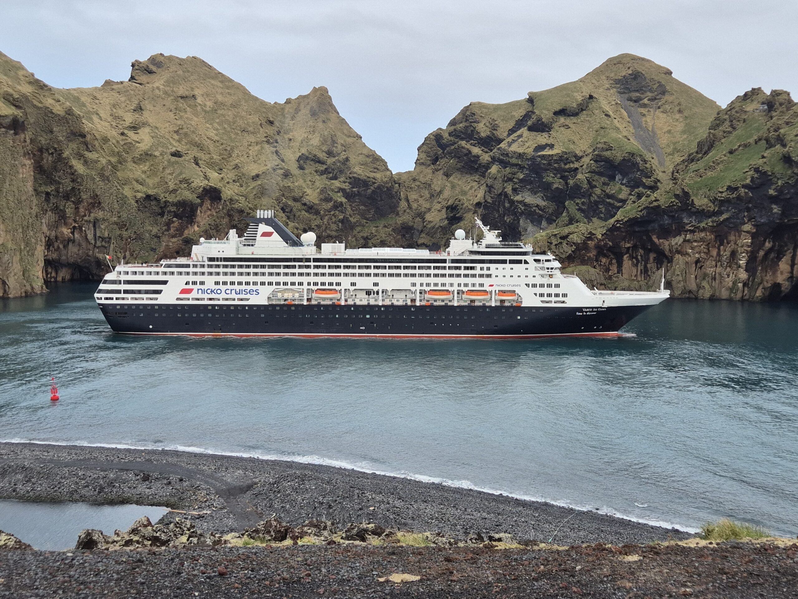 ÓPF, skemmtiferðaskip
