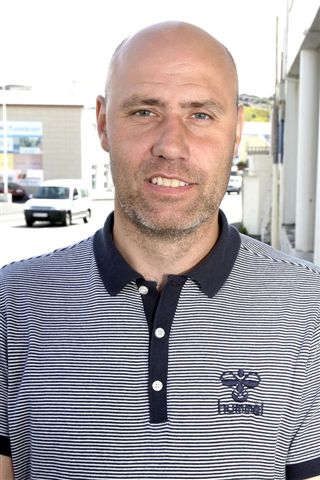 CREATOR: gd-jpeg v1.0 (using IJG JPEG v62), quality = 90